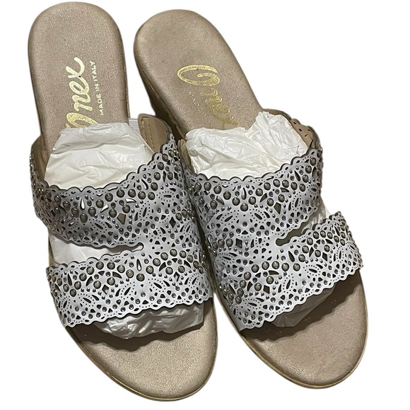 Onex Therese White Leather Studded Cork Wedge, Size 11, EUC - Picture 3 of 6